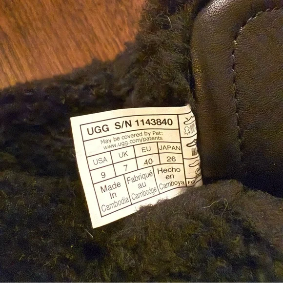 NEW $350 UGG Adirondack Meridian Gore-Tex Hiker Winter Boots Black Size 9 Women - Picture 5 of 6